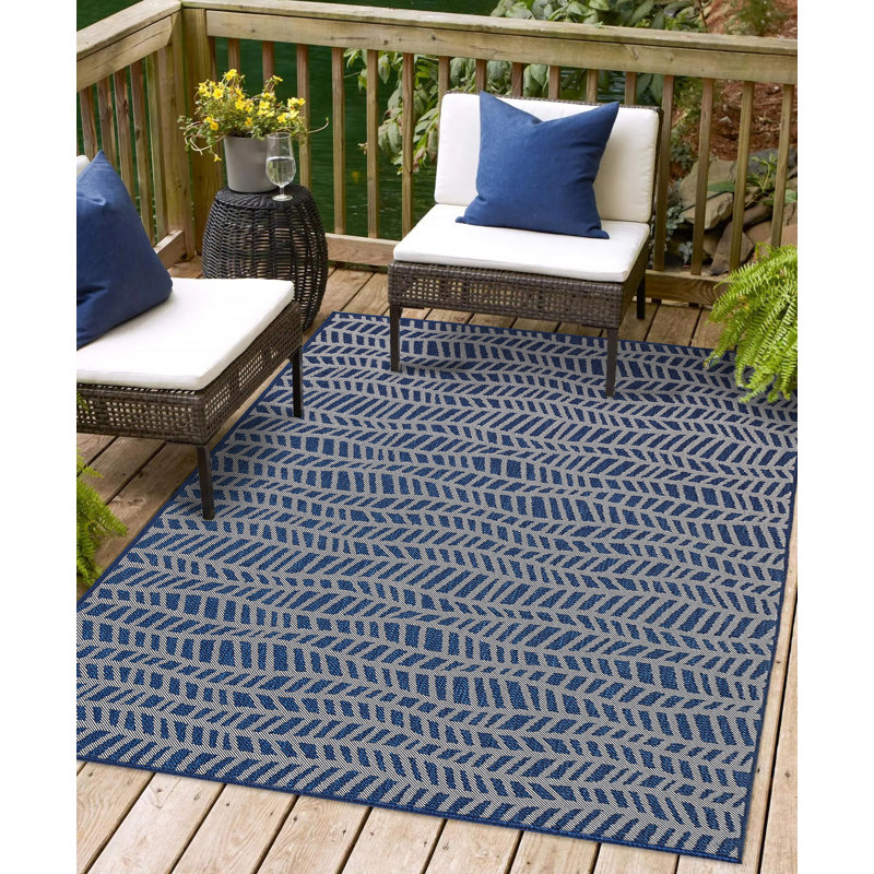 Tapis intérieur / extérieur bleu marine Deramus, Tapis de couloir 2 pi 5 po x 7 pi