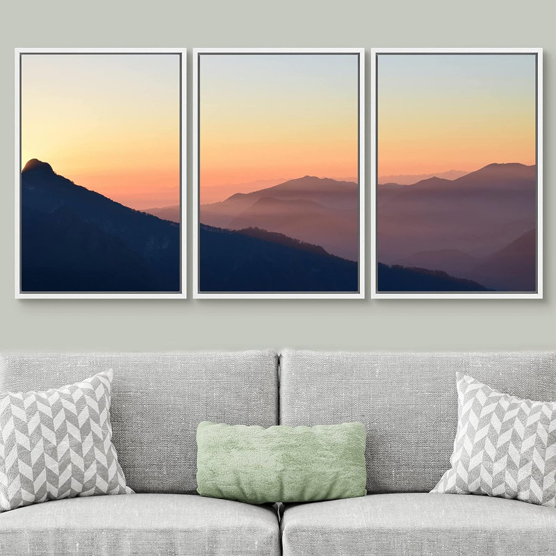 «Nature Landscape Orange Sunrise Mountains», reproduction sur toile 3 pièces, H 24 po x l 16 po x P 1,5 po, Cadre blanc