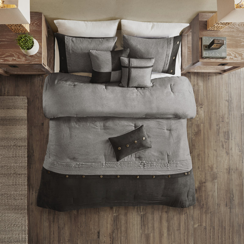 Ensemble d'édredon en faux suède gris avec coussins décoratifs