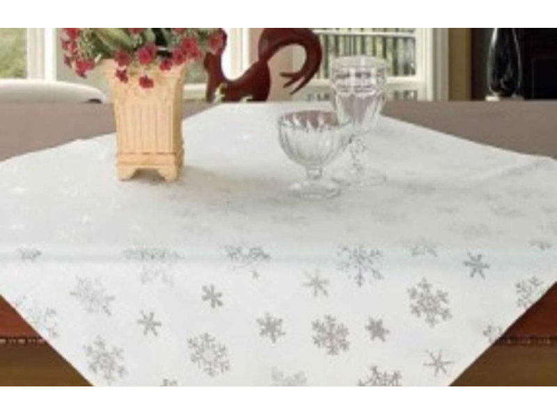 Annalie Table Runner, White