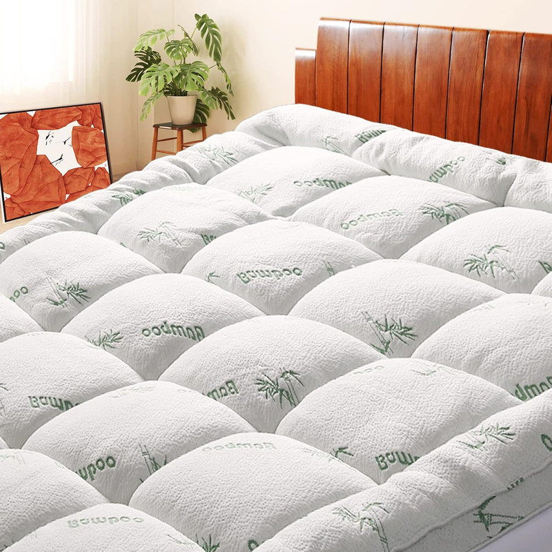 Twin XL White Quilted Down Alternative Mattress Topper