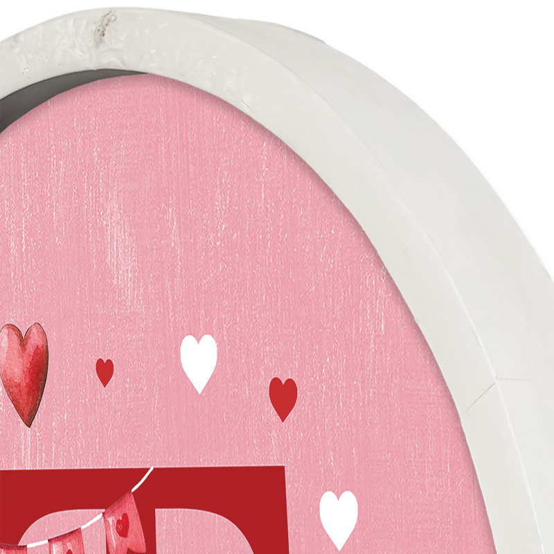 «Valentine Things Monogram - T Round», reproduction encadrée