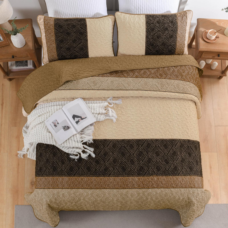 3-Piece Striped Plaid Boho Quilt Set Soft Microfiber Bedding Set, Light Brown, Queen Quilt + 2 Pillowcases