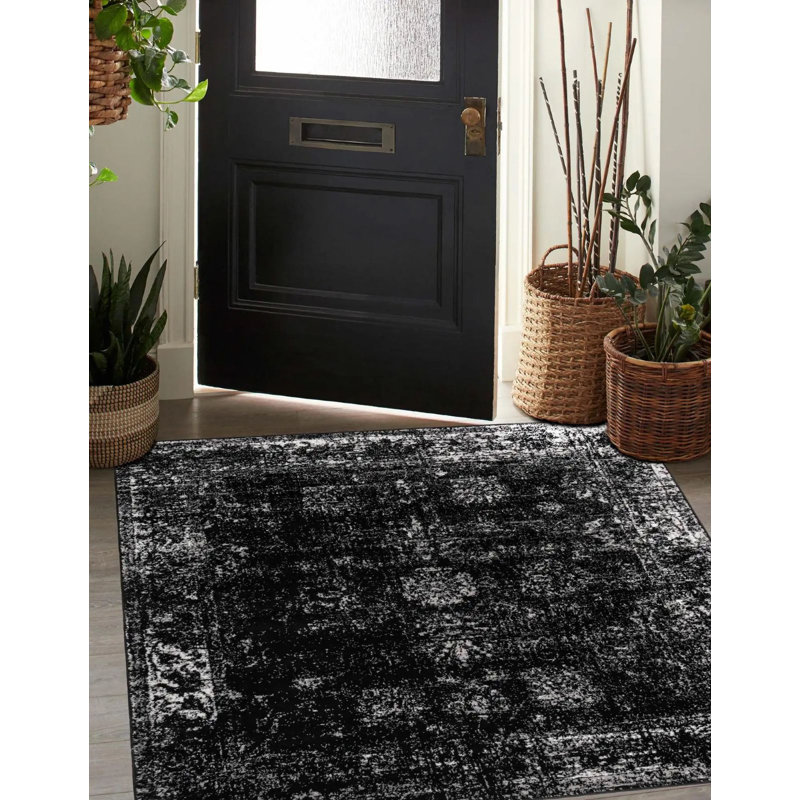 Anneliesse Oriental Indoor Rug, Square 5'3"
