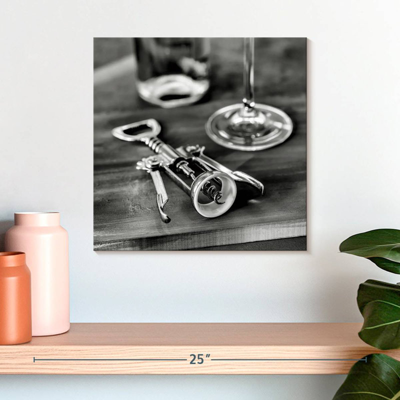 Senne Corks II, 16" H x 16" W