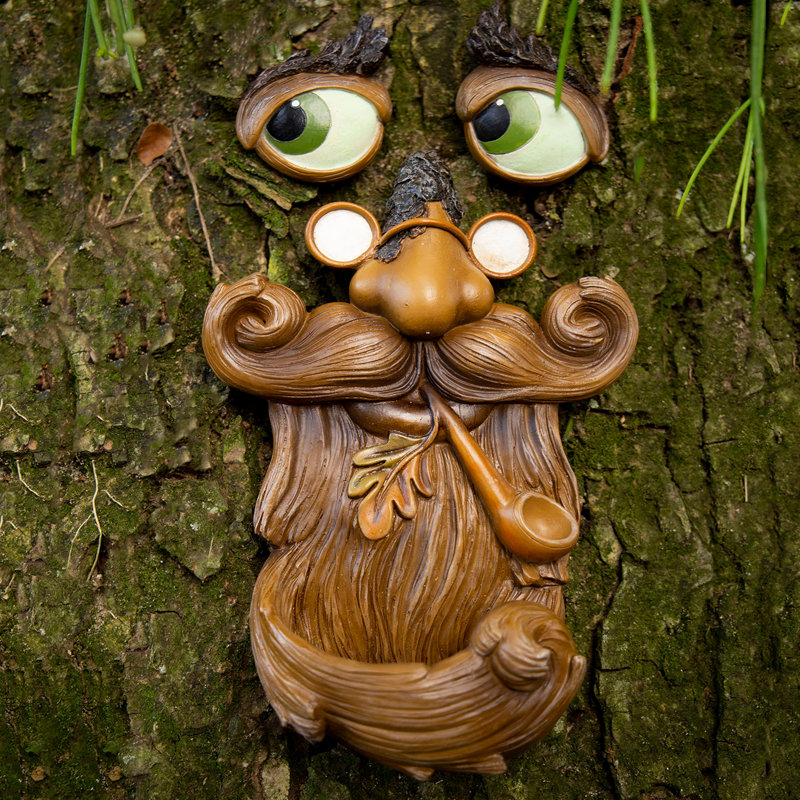 Mangeoire d'oiseaux avec fente en trou de serrure - Décoration de jardin d'extérieur en polyrésine peinte à la main, sculpture de jardin résistante et cadeau de pendaison de crémaillère unique