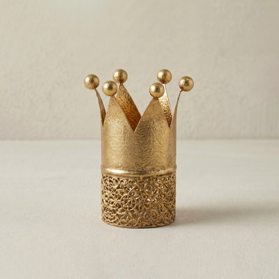 Gold Crown Decorative Candle Holder – Antique Gold Metal Pillar Candlestick with Filigree Base