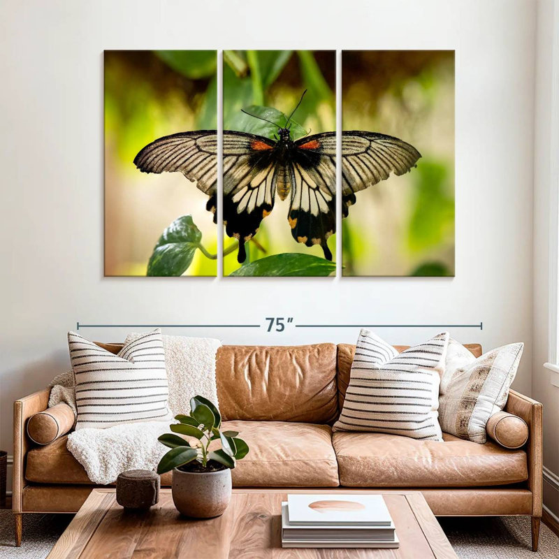Brampt Monarch Butterfly, 42" H x 65" W