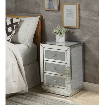 Table de chevet 3 tiroirs Andrue