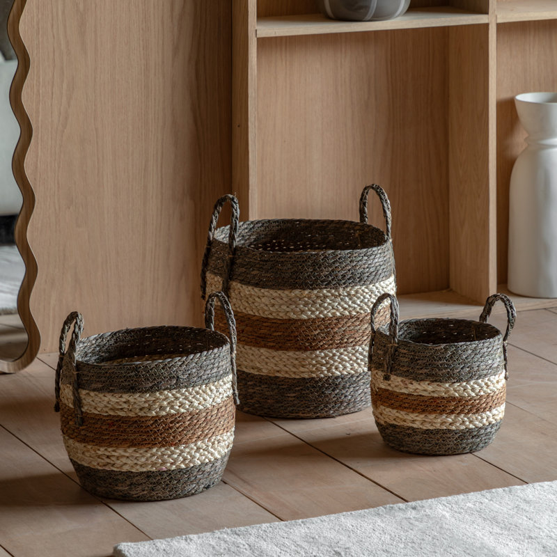 Highland Dunes Wicker Decorative Basket