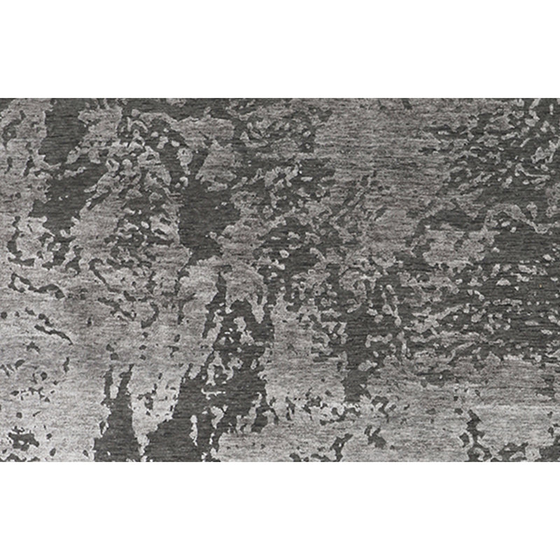 Area Rug in Gray/Light Gray, Rectangle 8' x 10'