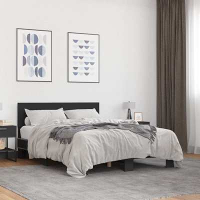 Meynell Bed