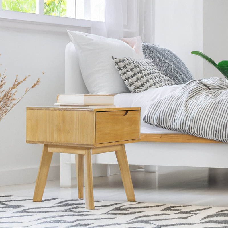 Table de chevet en bois massif