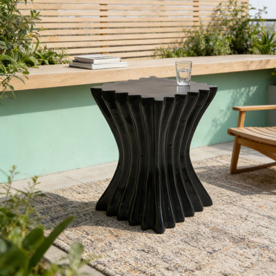 Outdoor Wave Patio Side Table