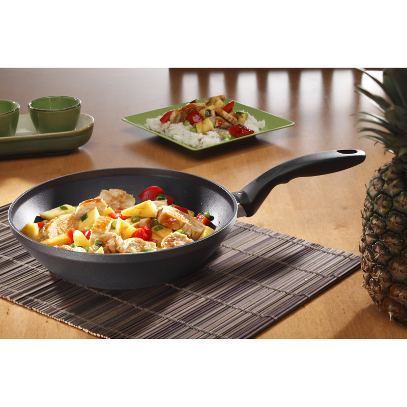 EDGE Aluminum Non-Stick Frying Pan, 9.5", Black