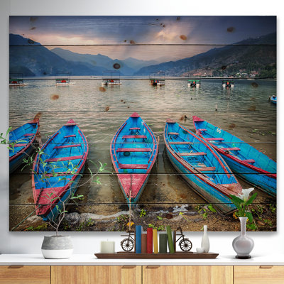 «Row of Blue Boat in Pokhara Lake», photographie