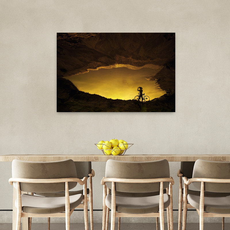 Golden Hour Rider Reflection Dramatic Peaceful Serene Landscape Mountain, impression murale, 24" H x 36" W