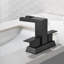 Robinet de salle de bain central 4 po avec ensemble de drain Robinet de lavabo de salle de bain à 3 trous en acier inoxydable à deux poignées-108977652