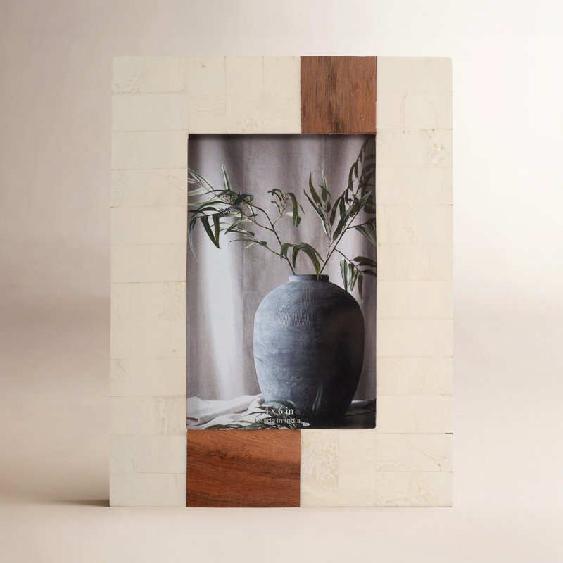 Cadre photo rectangulaire neutre en bois ivoire et rayé brun, H 9 po x l 0,5 po x P 0,5 po