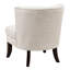 Chaise beige moderne avec capitonnage délicat, structure en bois massif, base rembourrée