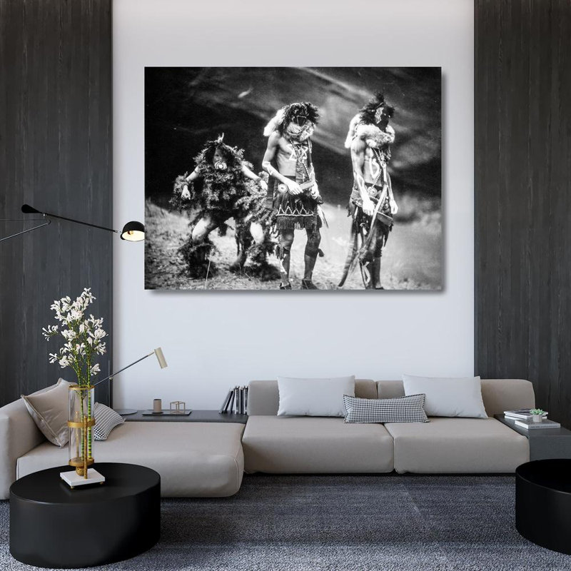 «Bungalow Rose Curtis, Edward», reproduction d'art sur toile tendue sous le titre: Yebichai, H 36 po x l 47 po