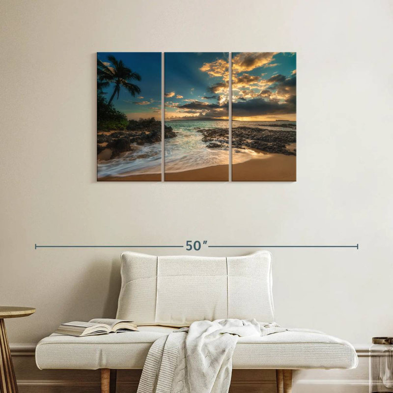 Makena Gillard, 24" H x 38" W
