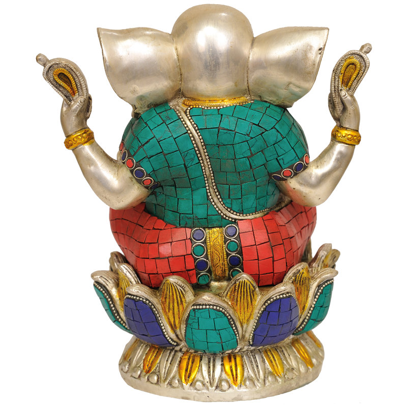 Lord Ganesha assis sur un lotus en laiton
