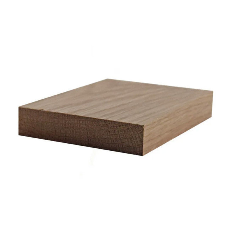 Moulure carrée EWCA52 avec moulure de 3 1/2 po de largeur x 3/4 po. Sans finition, H 0,75 po x l 3,5 po x P 94 po