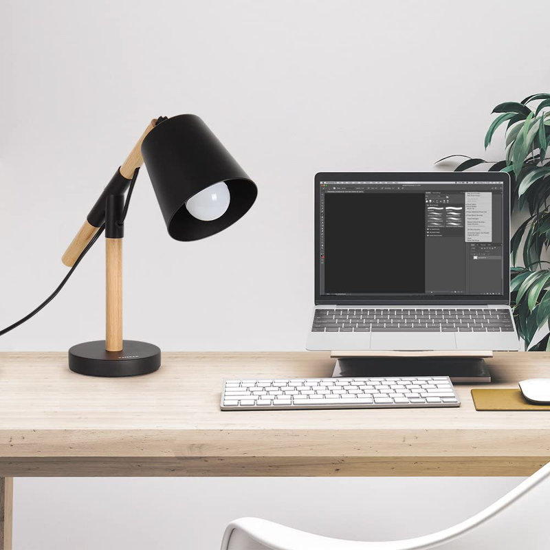 Zelda Wood Desk Lamp