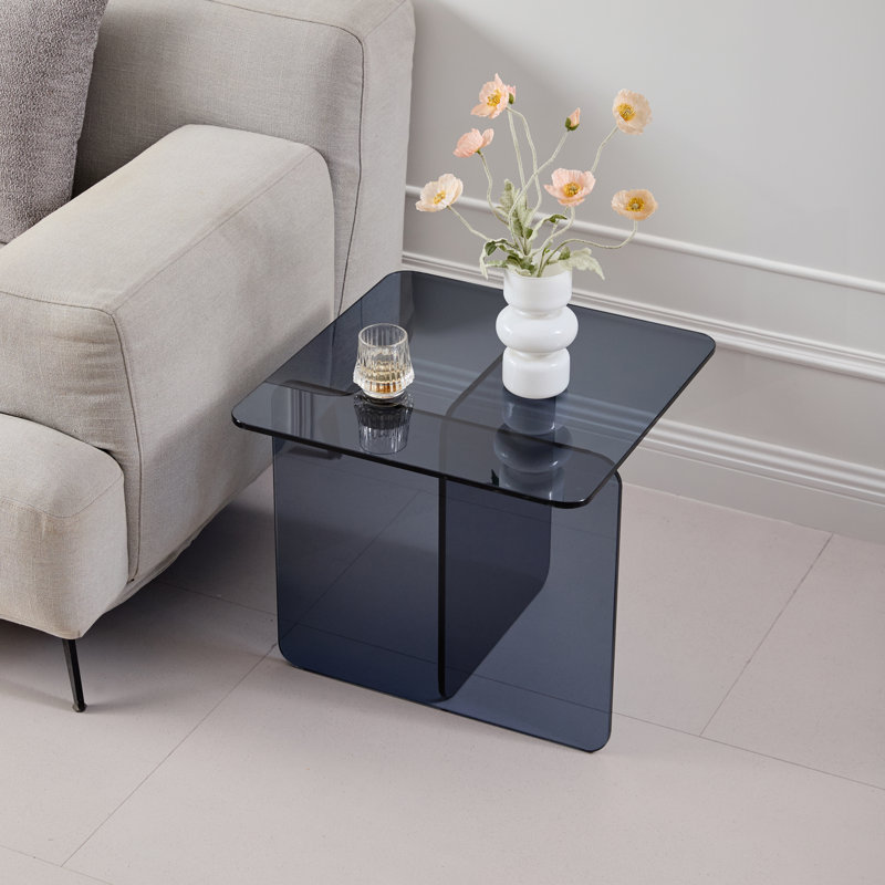 Table d'appoint 17,7 po Modern, Gris fumée