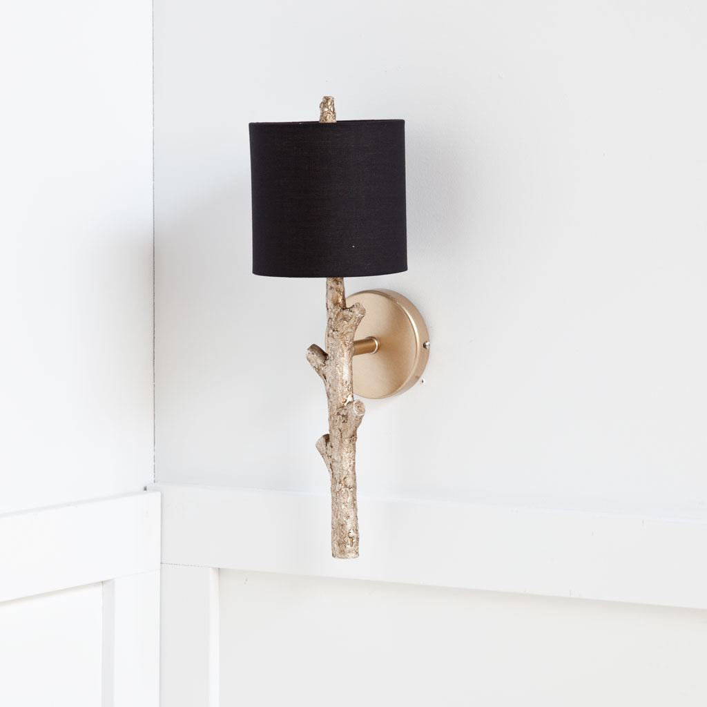 Ridgefield Armed Sconce Lark Manor™