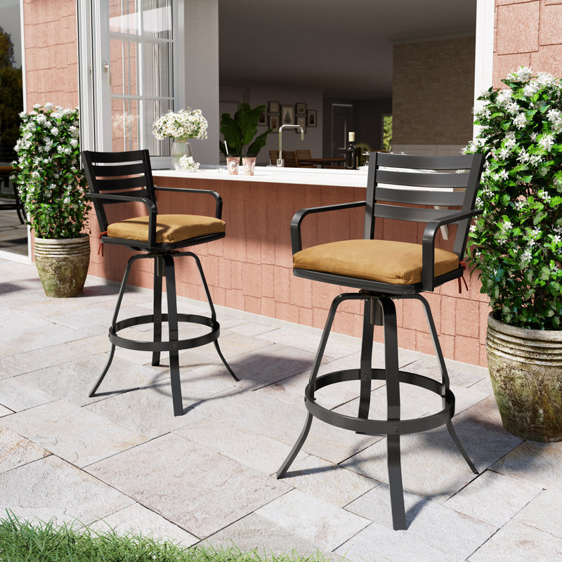 Tabouret de bar pivotant en aluminium 29,6 po avec coussin Sunbrella Pua, Teck Echo