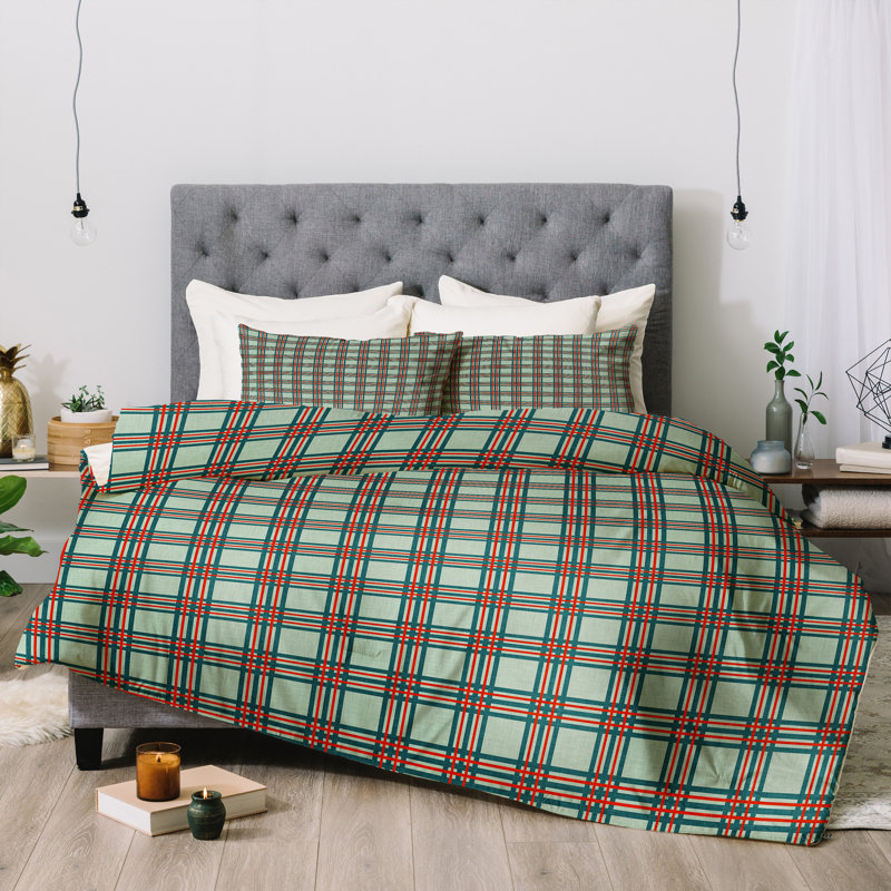Modern & Contemporary Plaid Comforter, Twin Comforter + 1 Standard Sham