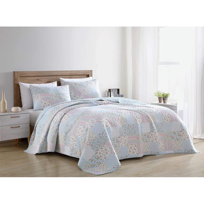 Twin Ivory Cotton Floral Patchwork Quilt Set