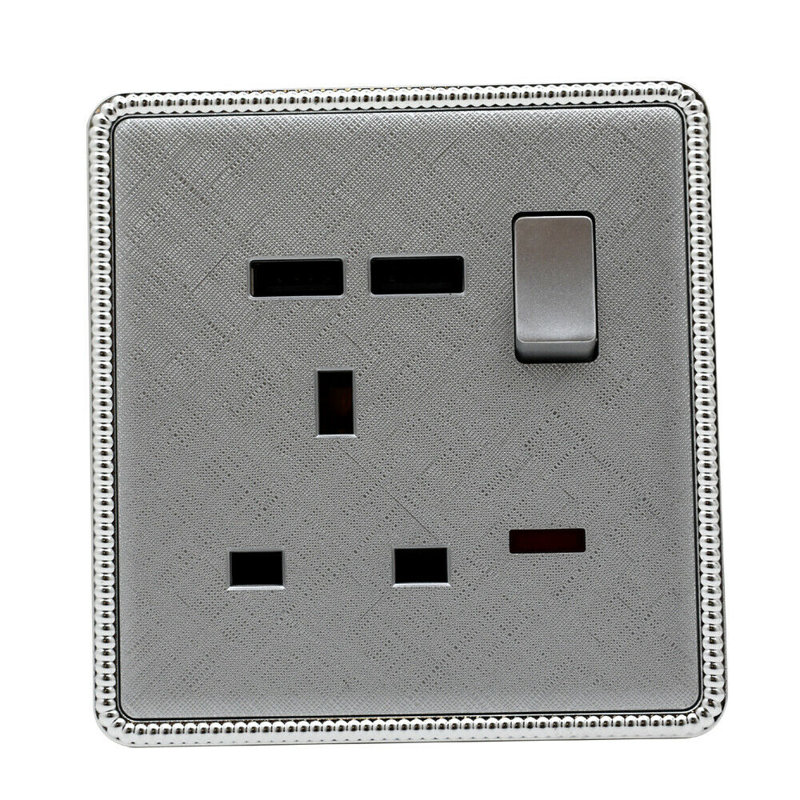 Granham Wall Mounted Socket, Chrome