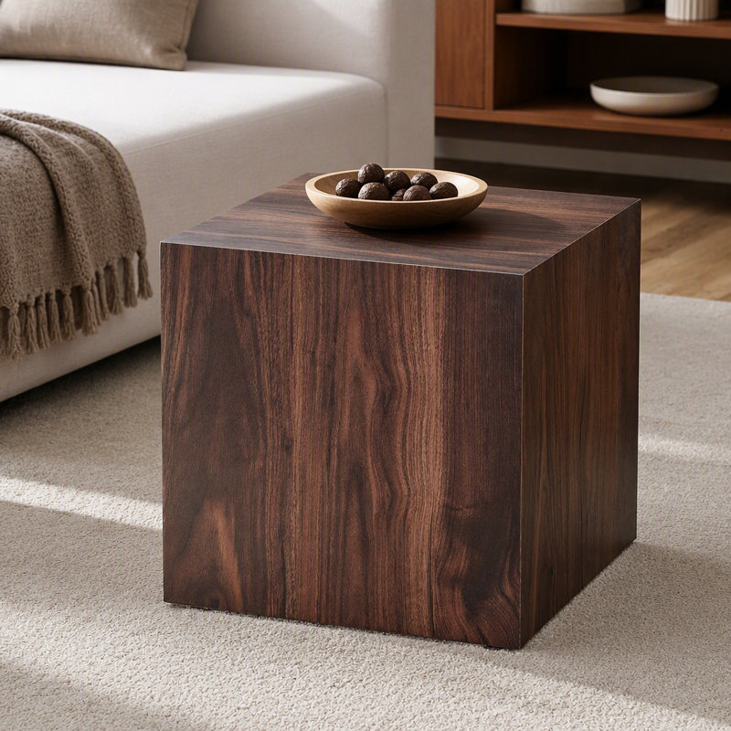 Table basse 16 po x 16 po x 16 po en panneau de fibres à densité moyenne en bois de noyer au design luxueux, décoration parfaite pour le salon.