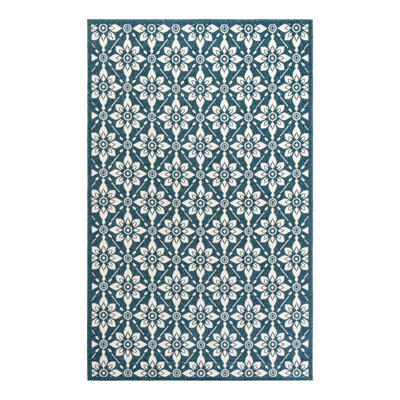 Indoor/Outdoor Trellis Area Rug