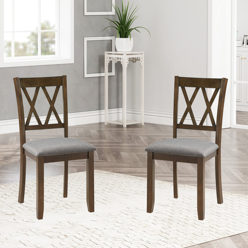 Chaises de salle à manger en bois