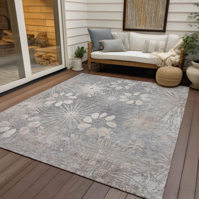Machine Washable Indoor/Outdoor Kaczor ACN2225 Floral Rug