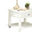 Table de bout en bois de peuplier classique - blanc délavé et tablette inférieure traditionnelle avec rangement blanchi