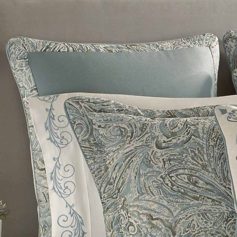 Five Queens Court Garrison Euro Sham