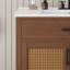Meuble-lavabo moderne en rotin avec lavabo en céramique et beaucoup de rangement-113754394