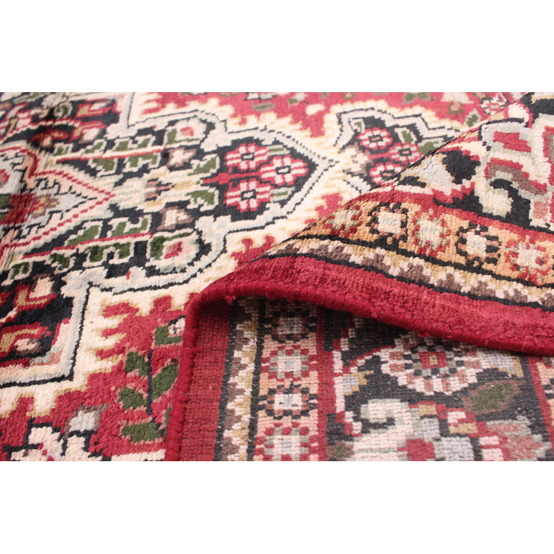 Tapis unique en viscose noué à la main style Cachemire des années 2010 de 4 pi x 5 pi 11 po Dodds