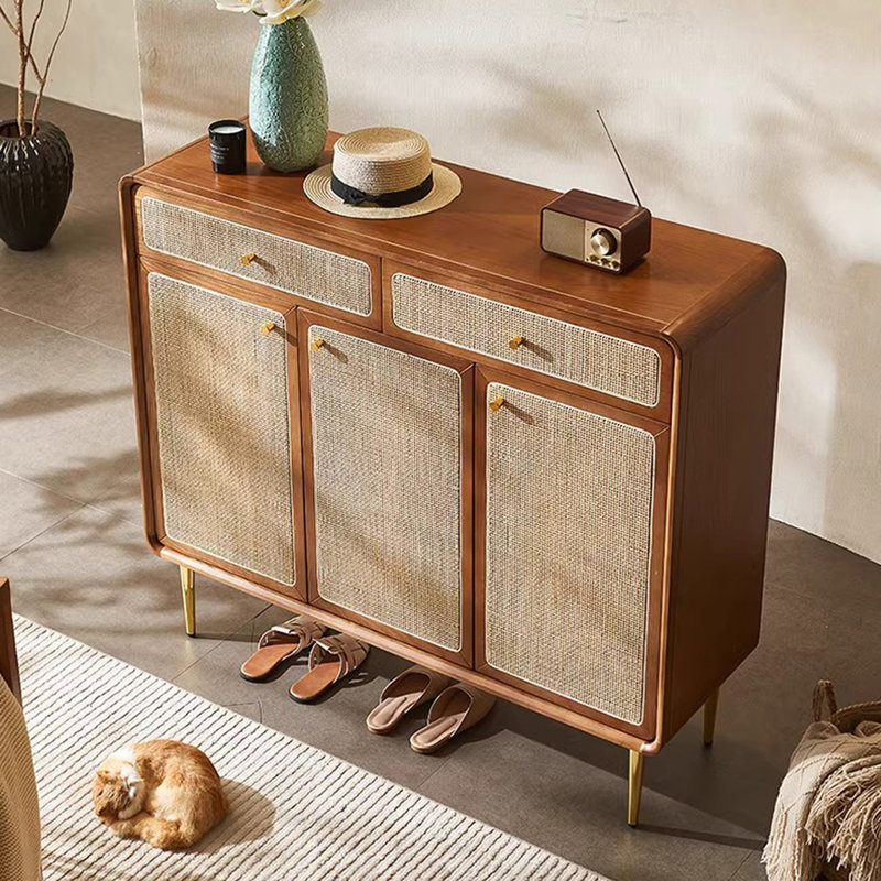 Meuble d'entrée minimaliste avec rangement pour chaussures