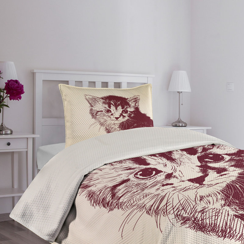 Twin White Quilted Bedspread Set with Cat Design