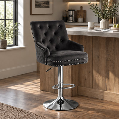 Tabouret de bar pivotant Danyelle en velours, hauteur réglable, avec accoudoirs et dossier