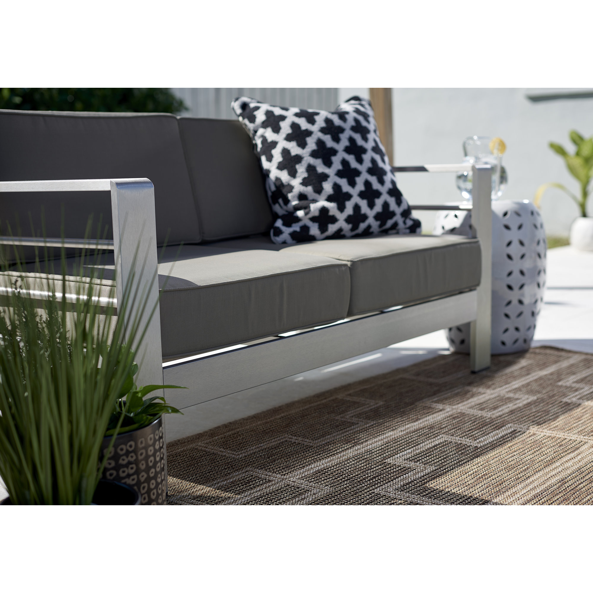 Ava Indoor/Outdoor Rug, Rectangle 3'3" x 5'
