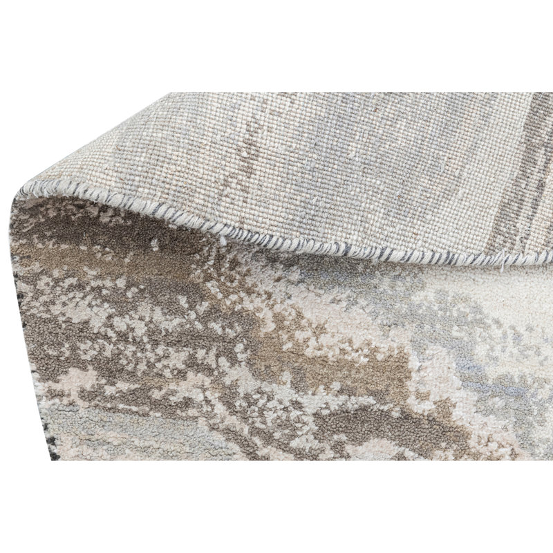 Handmade Silk and Wool Area Rug, Beige/Gray, Round 8'
