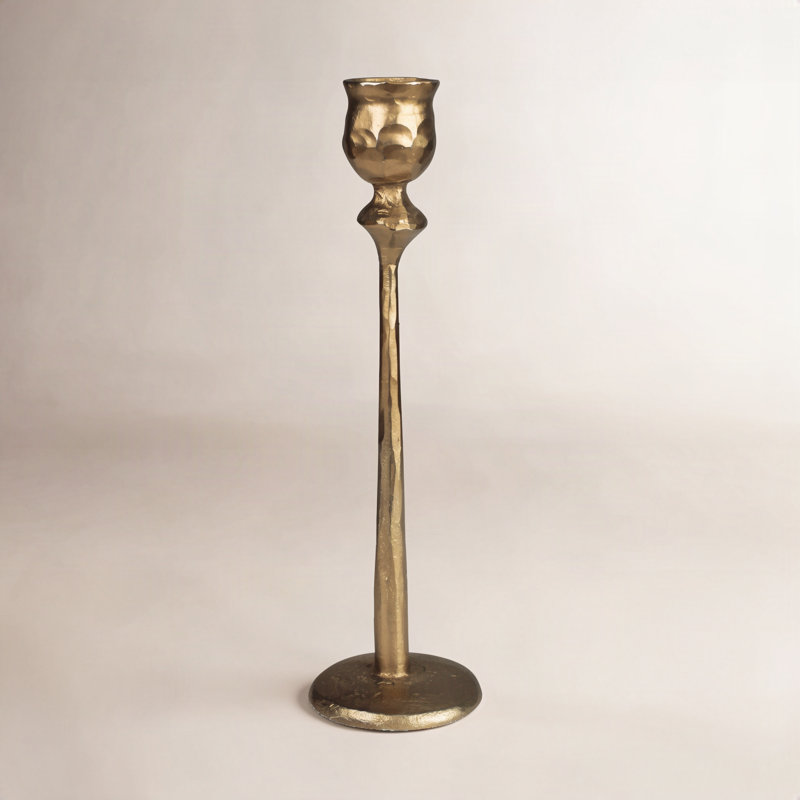 Bougeoir de table en laiton, H 8 po x l 2,25 po x P 2,25 po