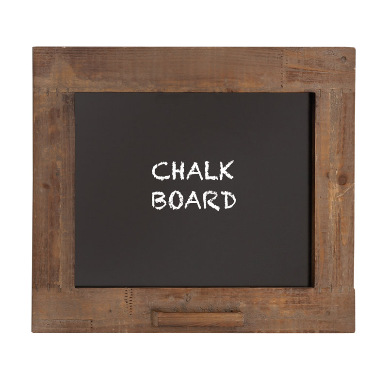 Tableau noir fixé au mur, Petit